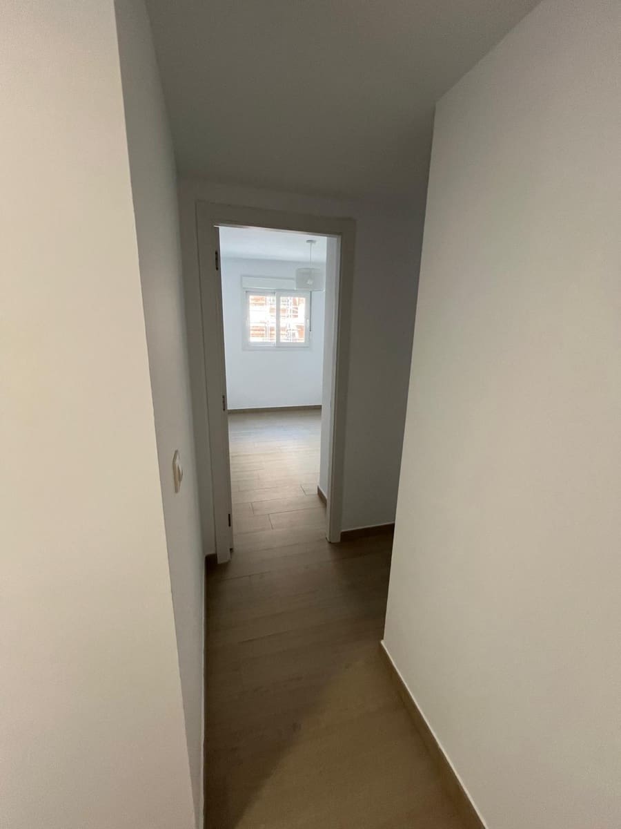 2 soverom Leilighet til leie i Bormujos med svømmebasseng garasje - € 890 (Ref: 9353671)