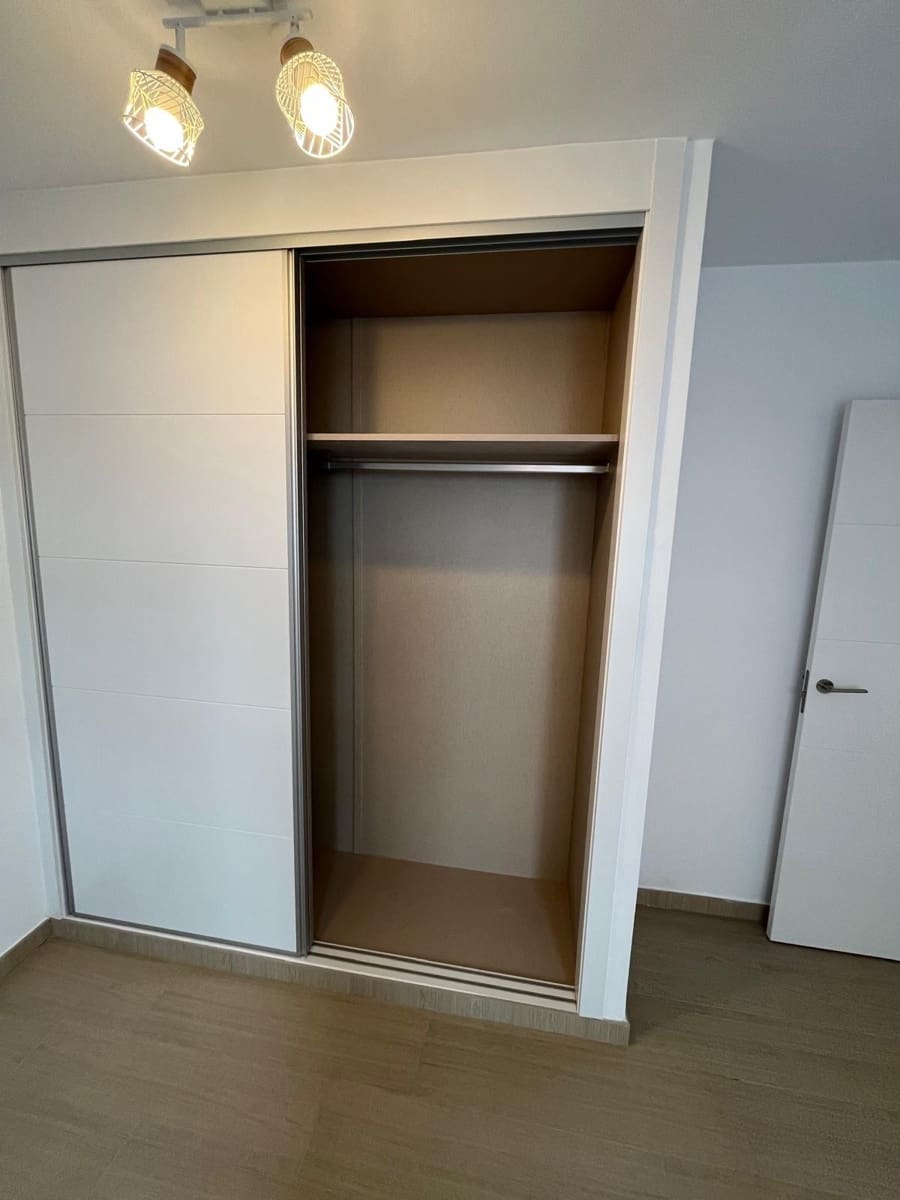 2 soverom Leilighet til leie i Bormujos med svømmebasseng garasje - € 890 (Ref: 9353671)