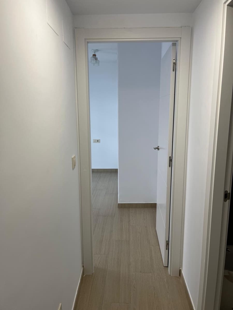 2 soverom Leilighet til leie i Bormujos med svømmebasseng garasje - € 890 (Ref: 9353671)