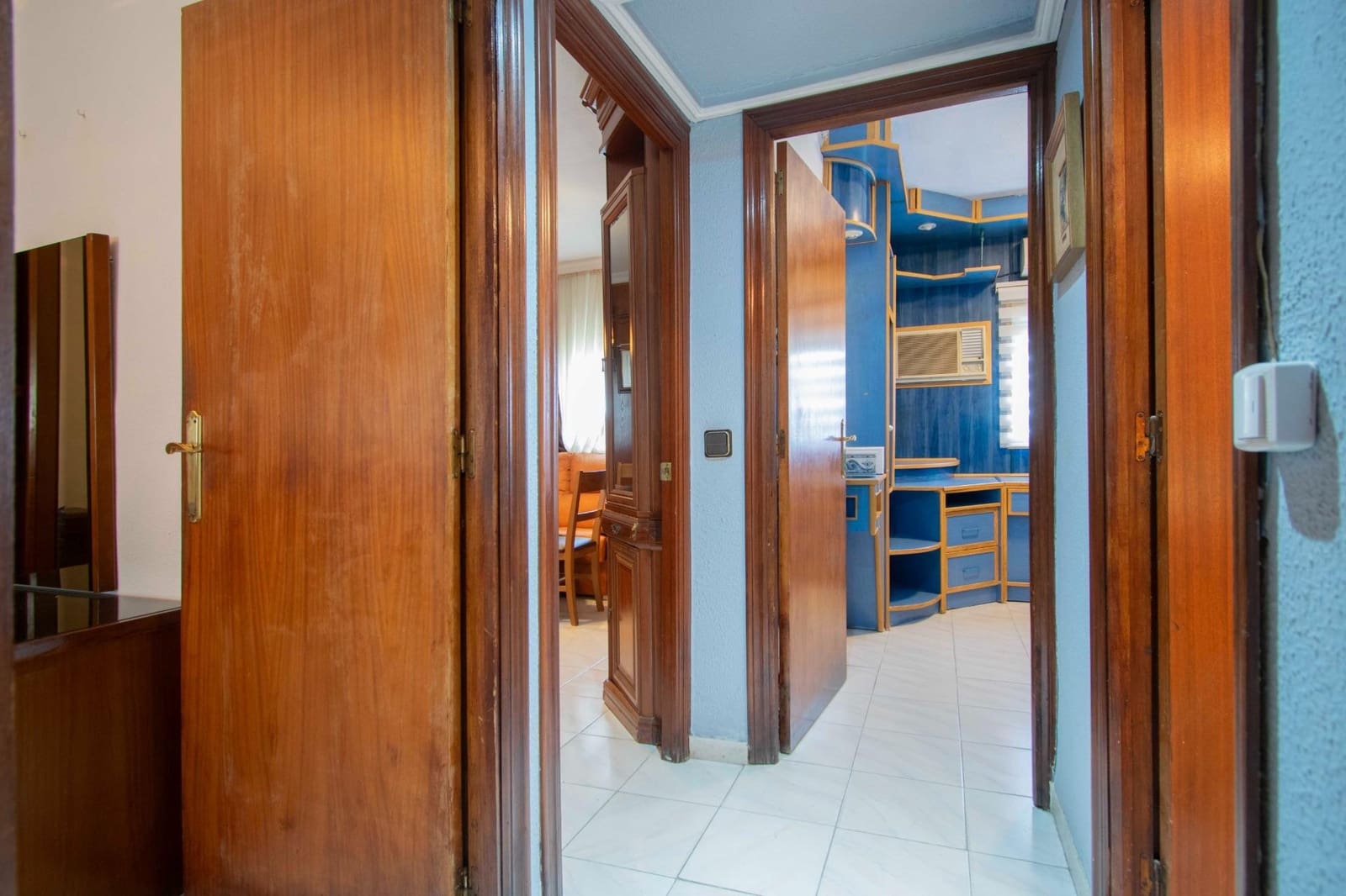 3 sypialnia Mieszkanie na sprzedaż w Miasto Sewilla - 180 000 € (Ref: 9355910)