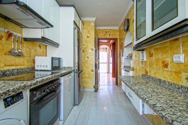 3 sypialnia Mieszkanie na sprzedaż w Nervión, Miasto Sewilla - 180 000 € (Ref: 9355910)