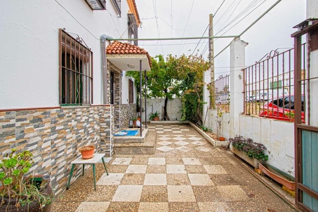 6 chambre Villa/Maison à vendre à La Rinconada avec piscine - 240 000 € (Ref: 9359662)