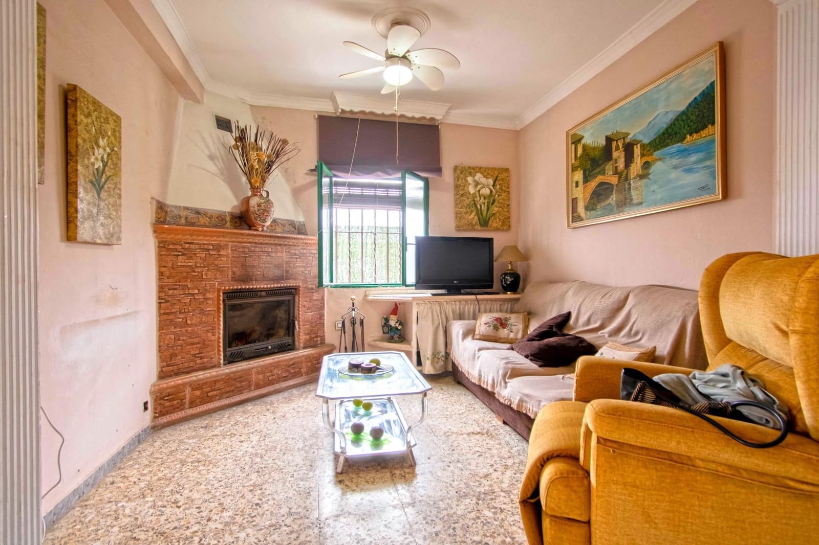 6 sypialnia Willa na sprzedaż w La Rinconada z basenem - 240 000 € (Ref: 9359662)