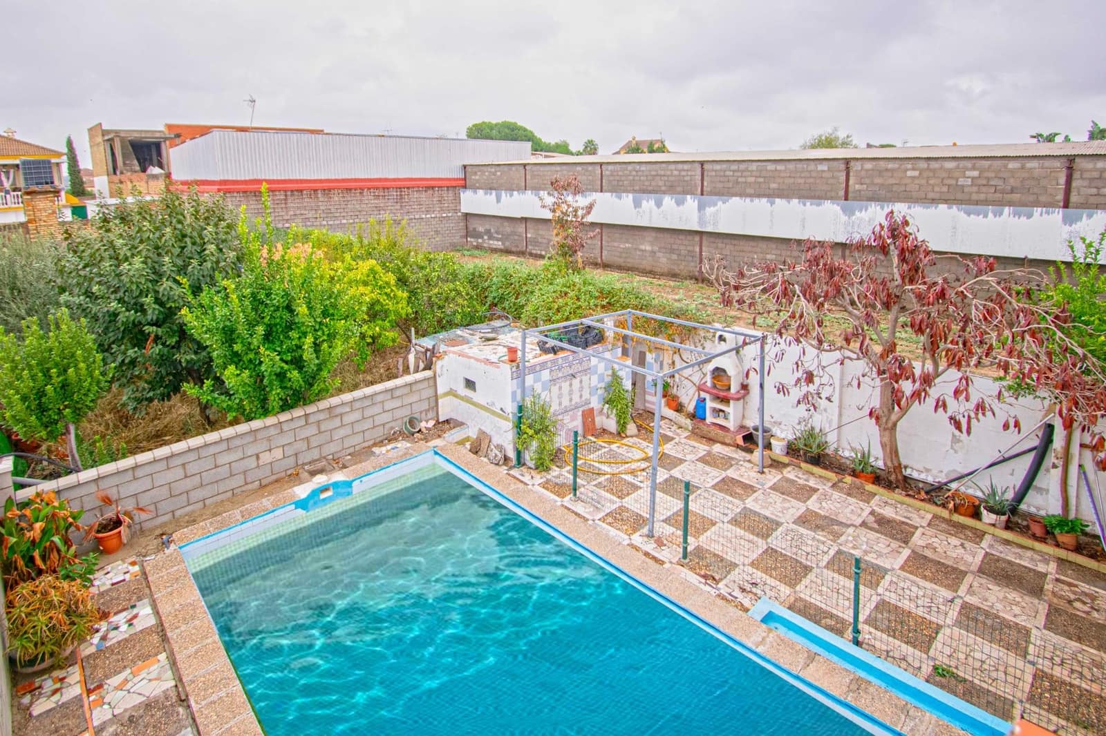 6 sypialnia Willa na sprzedaż w La Rinconada z basenem - 240 000 € (Ref: 9359662)