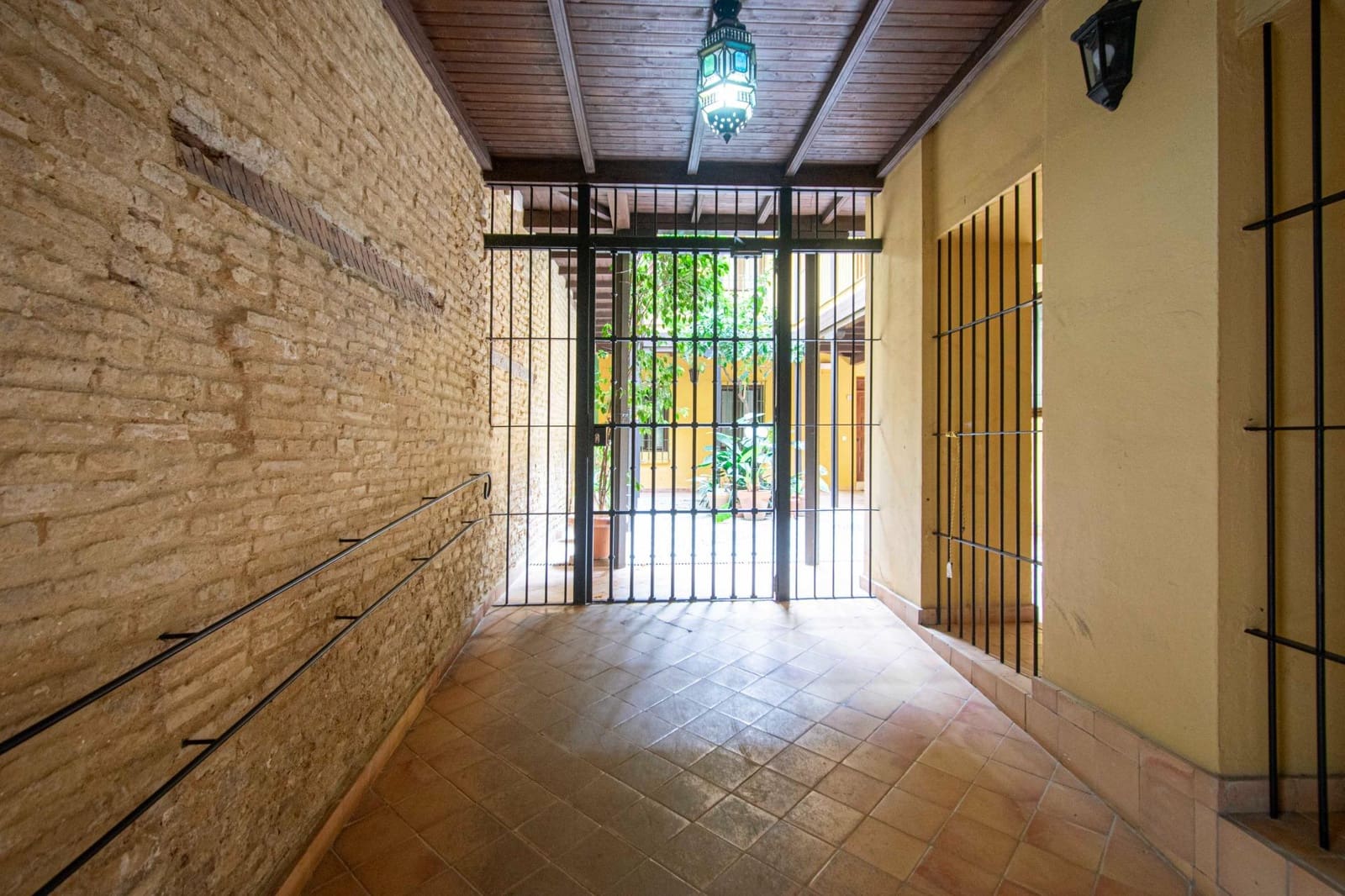 1 bedroom Apartment for rent in Seville city - € 780 (Ref: 9359663)