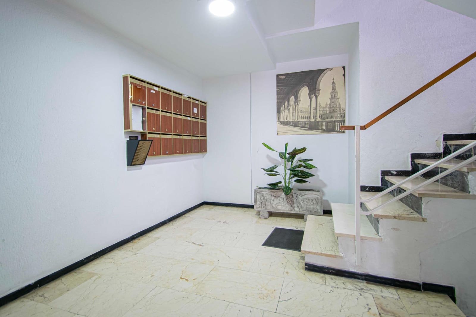 3 makuuhuone Asunto myytävänä paikassa Sevilla kaupunki - 155 000 € (Ref: 9359664)