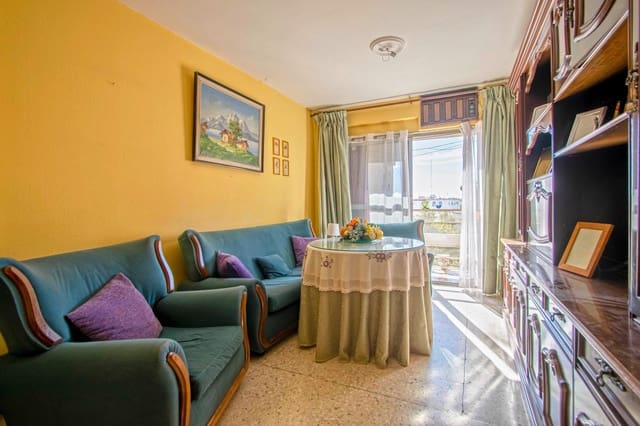 3 makuuhuone Asunto myytävänä paikassa Sevilla kaupunki - 155 000 € (Ref: 9359664)