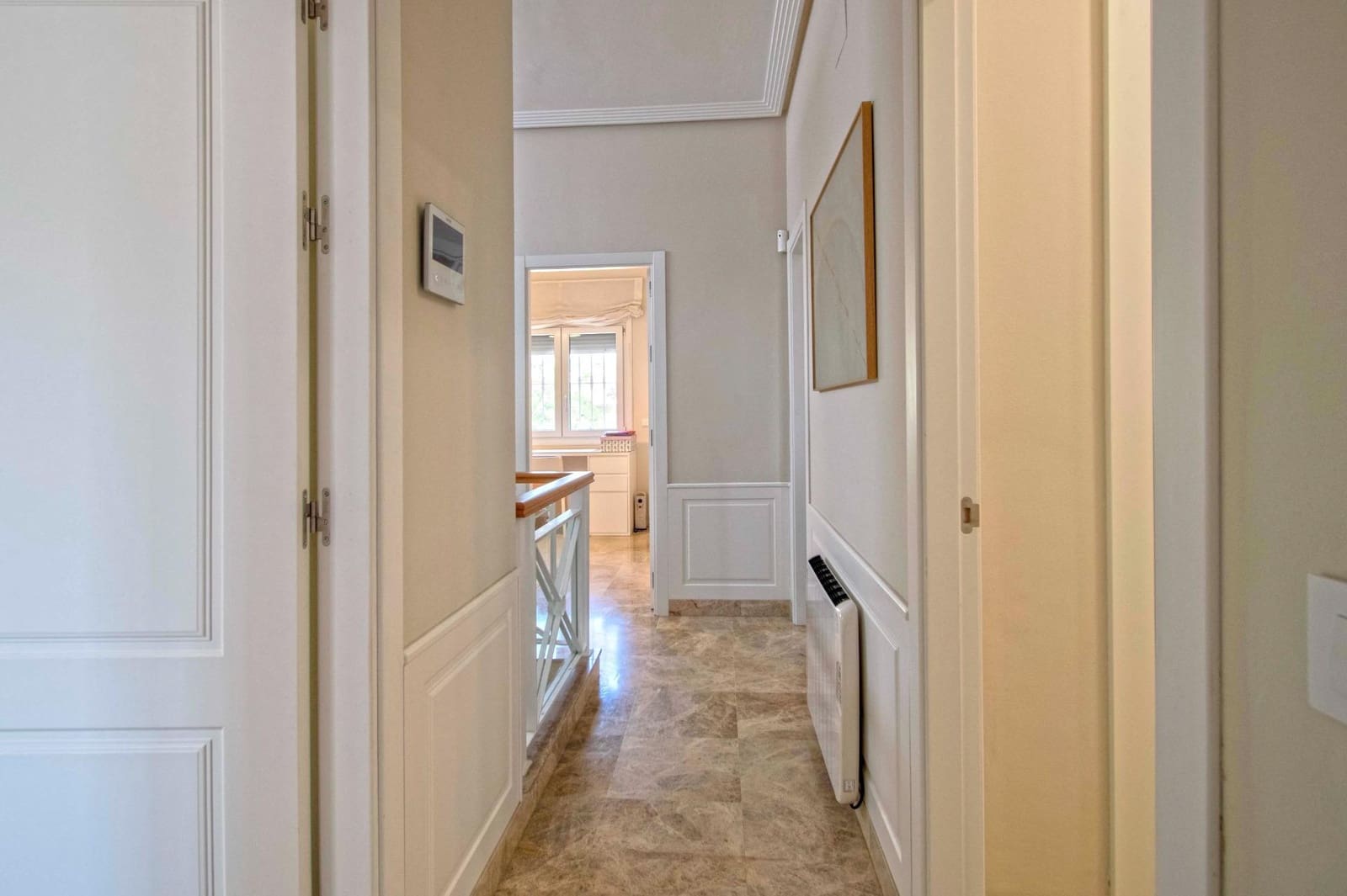 7 soveværelse Villa til salg i Montequinto med swimmingpool garage - € 880.000 (Ref: 9359666)