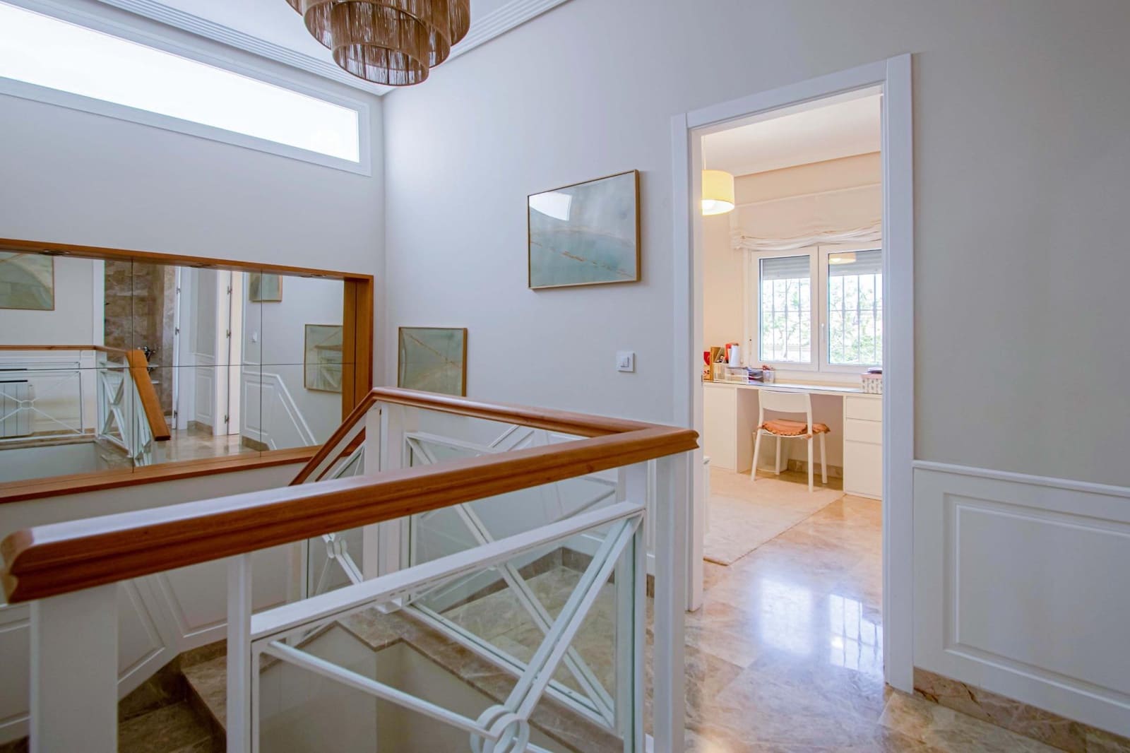 7 soveværelse Villa til salg i Montequinto med swimmingpool garage - € 880.000 (Ref: 9359666)