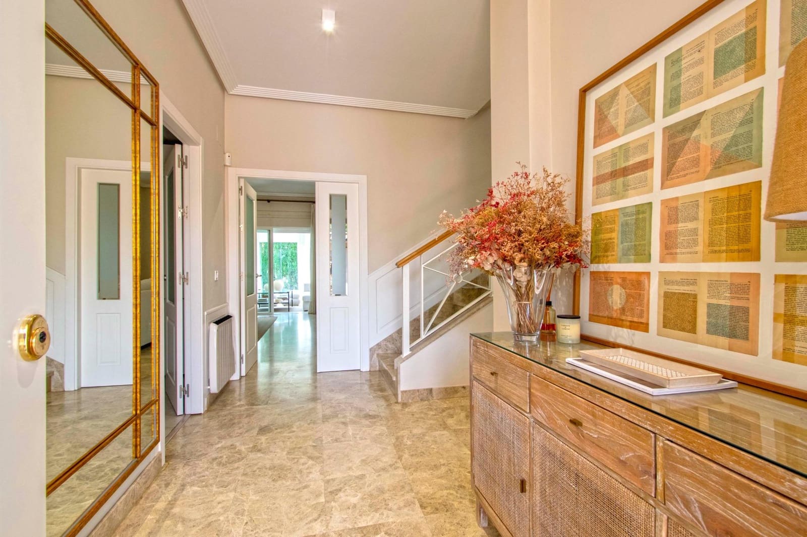 7 soveværelse Villa til salg i Montequinto med swimmingpool garage - € 880.000 (Ref: 9359666)