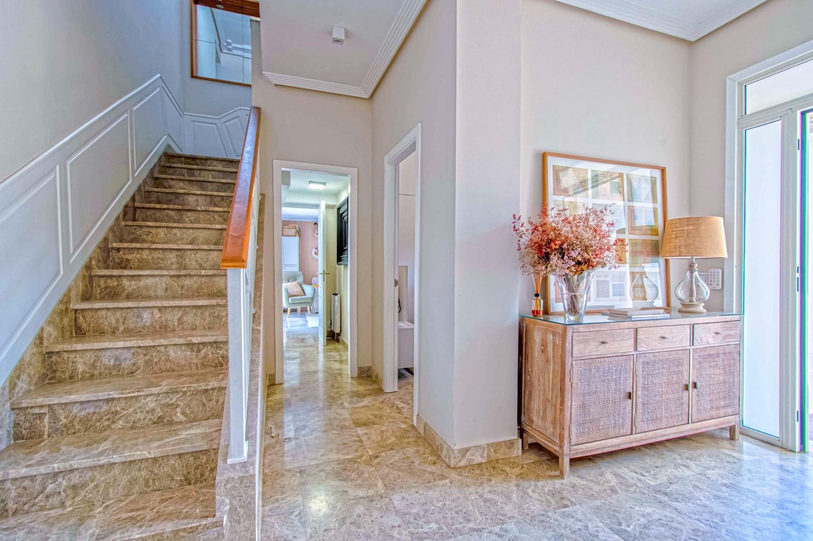 7 quarto Moradia para venda em Montequinto com piscina garagem - 880 000 € (Ref: 9359666)