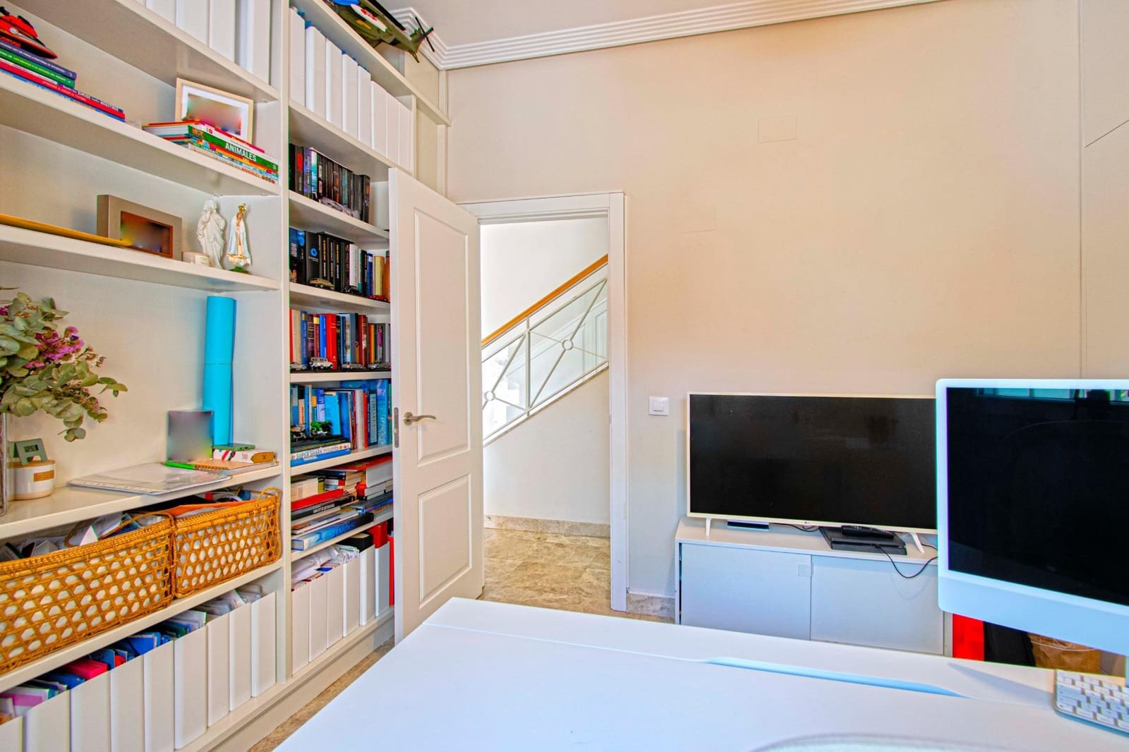 7 quarto Moradia para venda em Montequinto com piscina garagem - 880 000 € (Ref: 9359666)