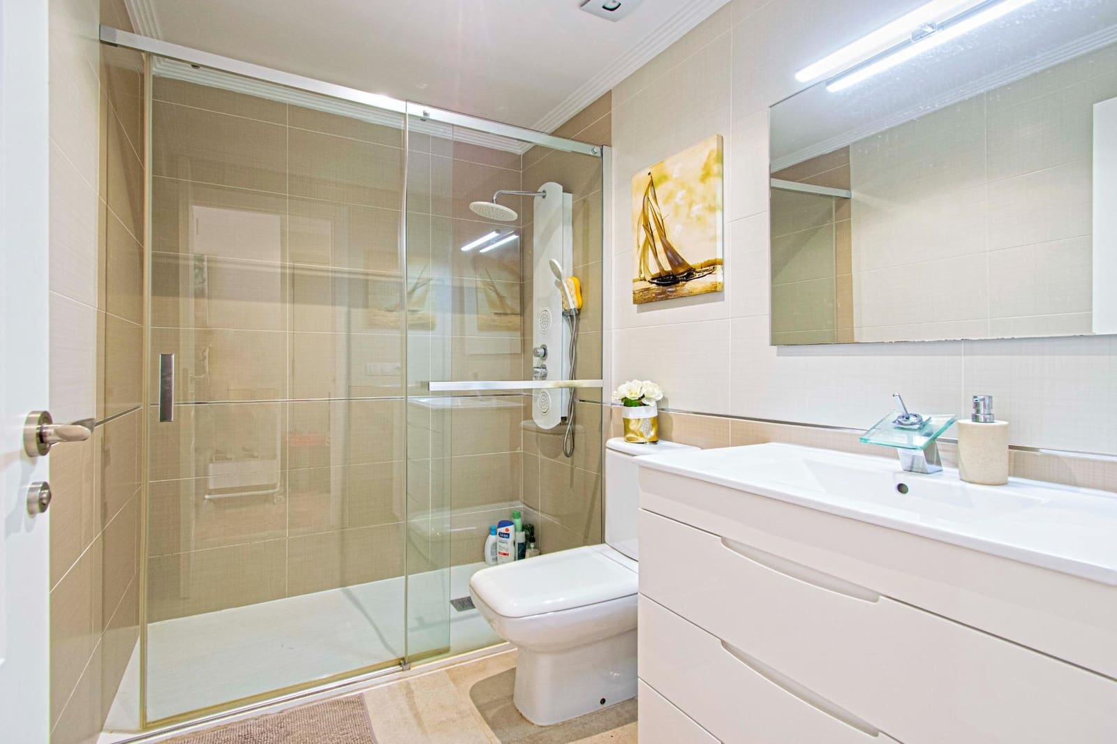 7 quarto Moradia para venda em Montequinto com piscina garagem - 880 000 € (Ref: 9359666)