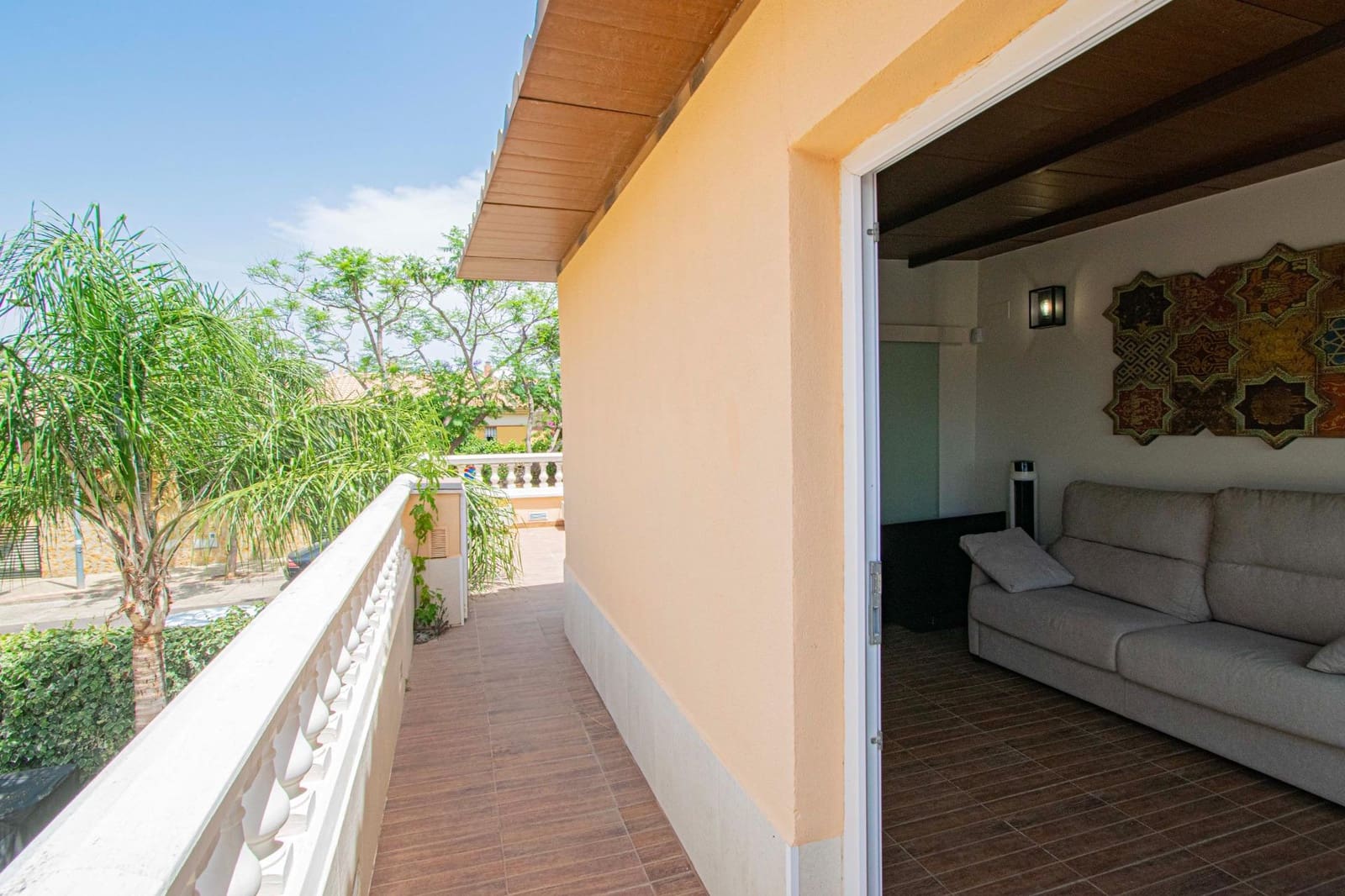 7 quarto Moradia para venda em Montequinto com piscina garagem - 880 000 € (Ref: 9359666)