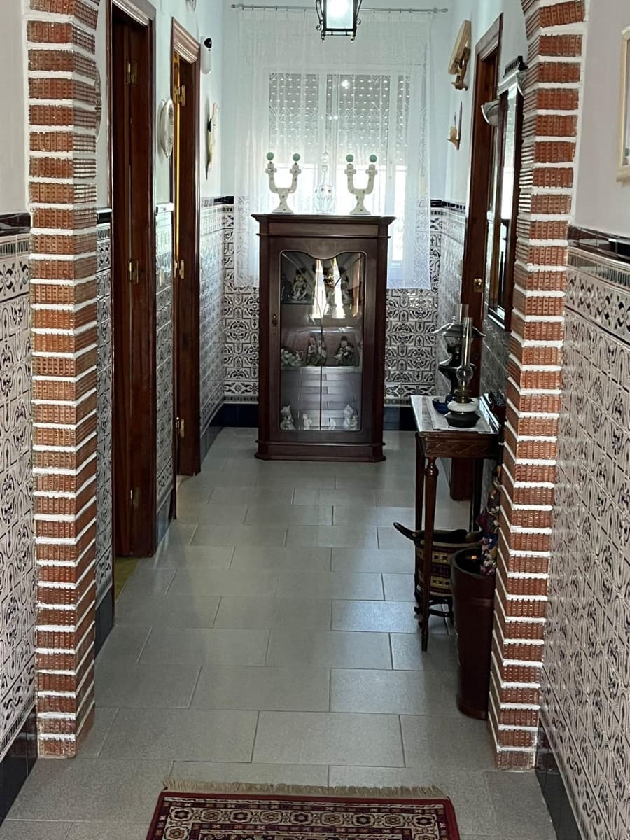 4 quarto Casa em Banda para venda em Casas de Reina com garagem - 127 000 € (Ref: 9359667)