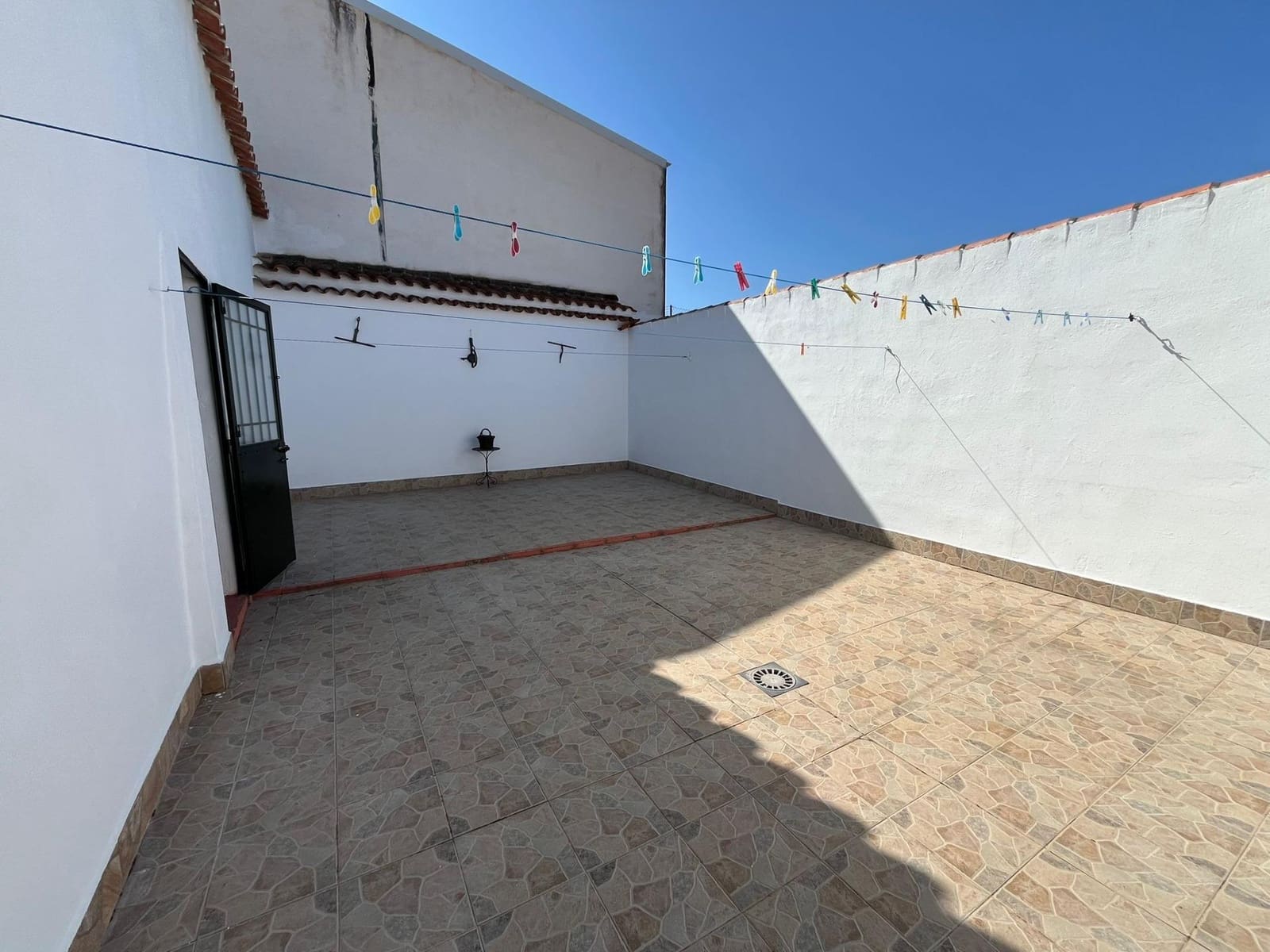4 quarto Casa em Banda para venda em Casas de Reina com garagem - 127 000 € (Ref: 9359667)