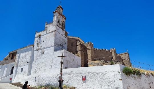 3 soveværelse Byhus til salg i Santa Olalla del Cala - € 90.000 (Ref: 9359668)