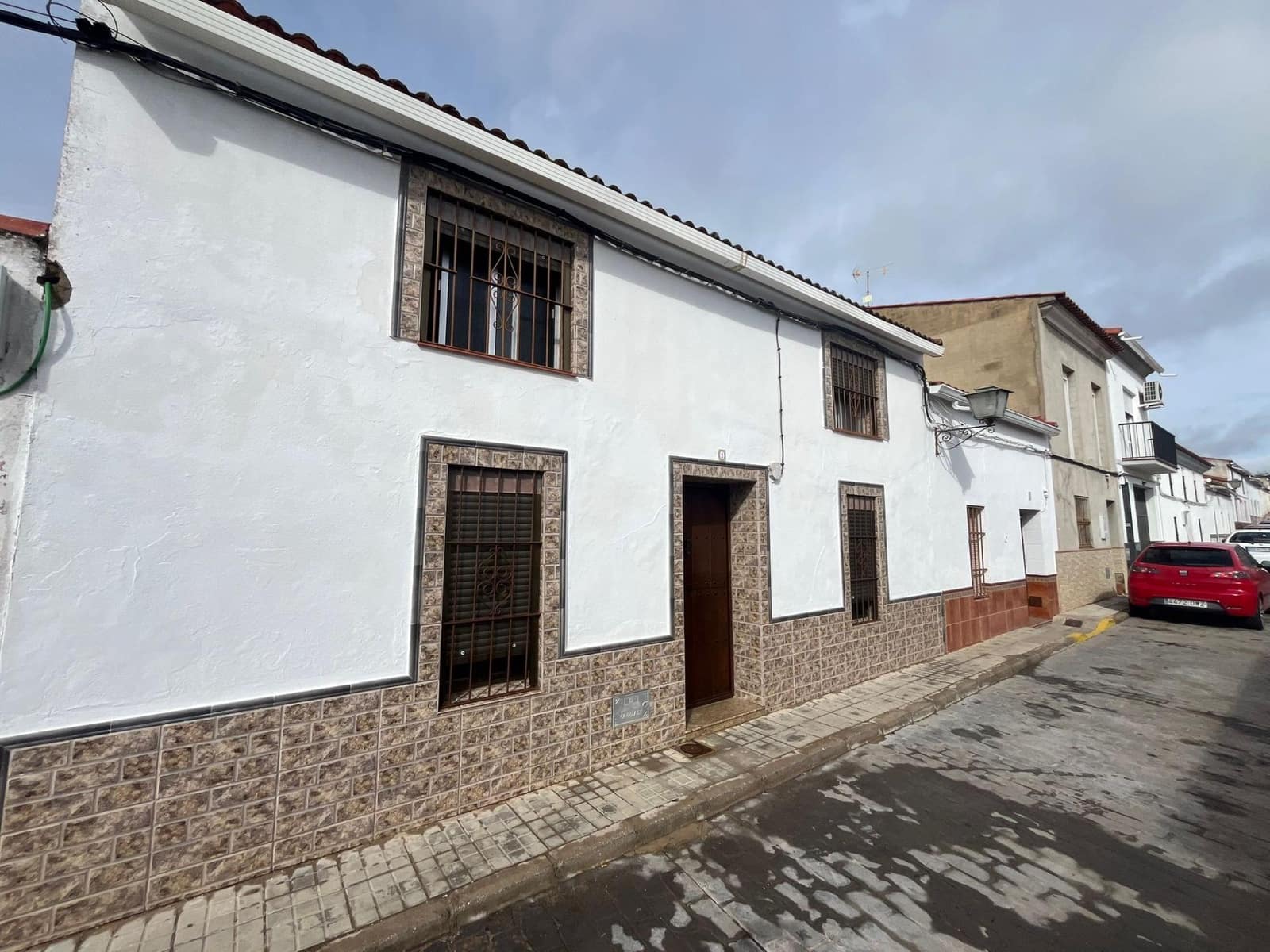 3 soveværelse Byhus til salg i Santa Olalla del Cala - € 90.000 (Ref: 9359668)