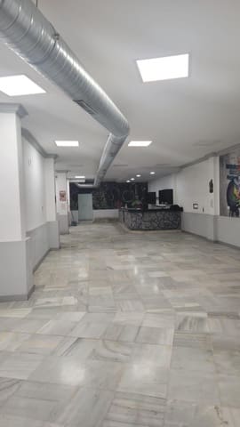 Commercial for sale in Moguer - € 250,000 (Ref: 9362385)