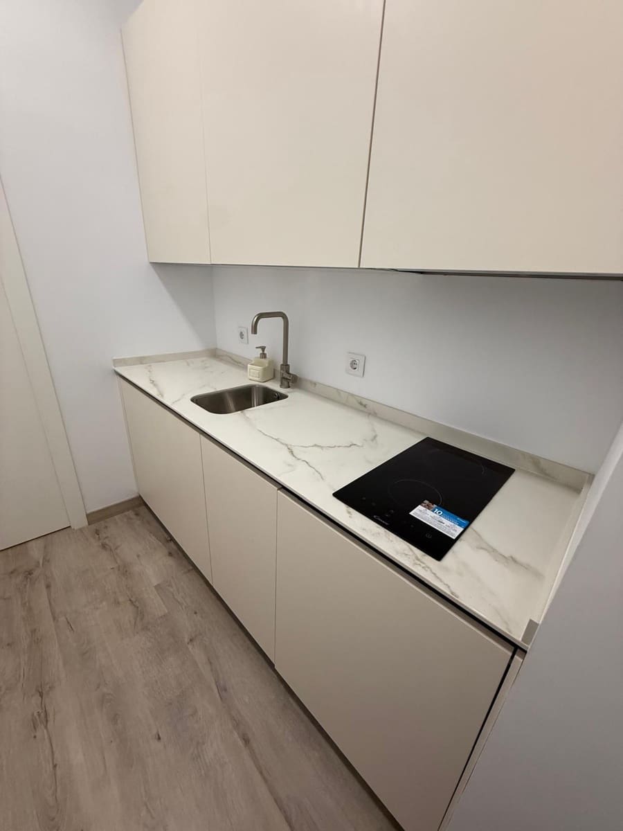 1 bedroom Apartment for sale in Seville city - € 195,000 (Ref: 9367616)