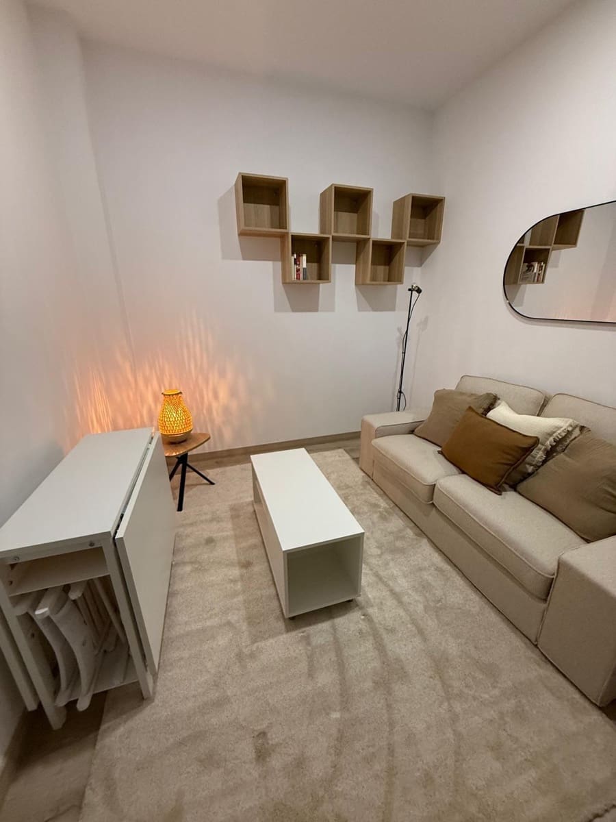 1 bedroom Apartment for sale in Seville city - € 195,000 (Ref: 9367616)