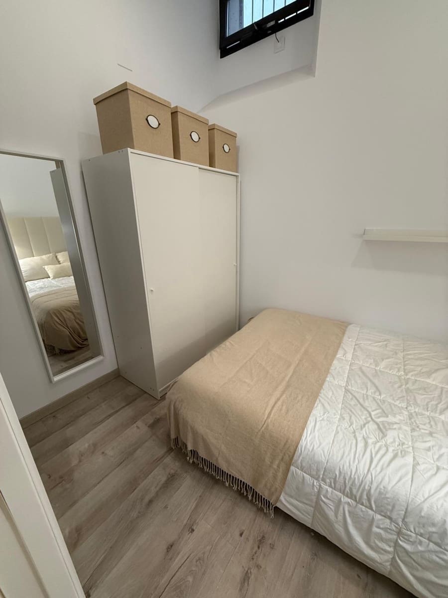 1 bedroom Apartment for sale in Seville city - € 195,000 (Ref: 9367616)