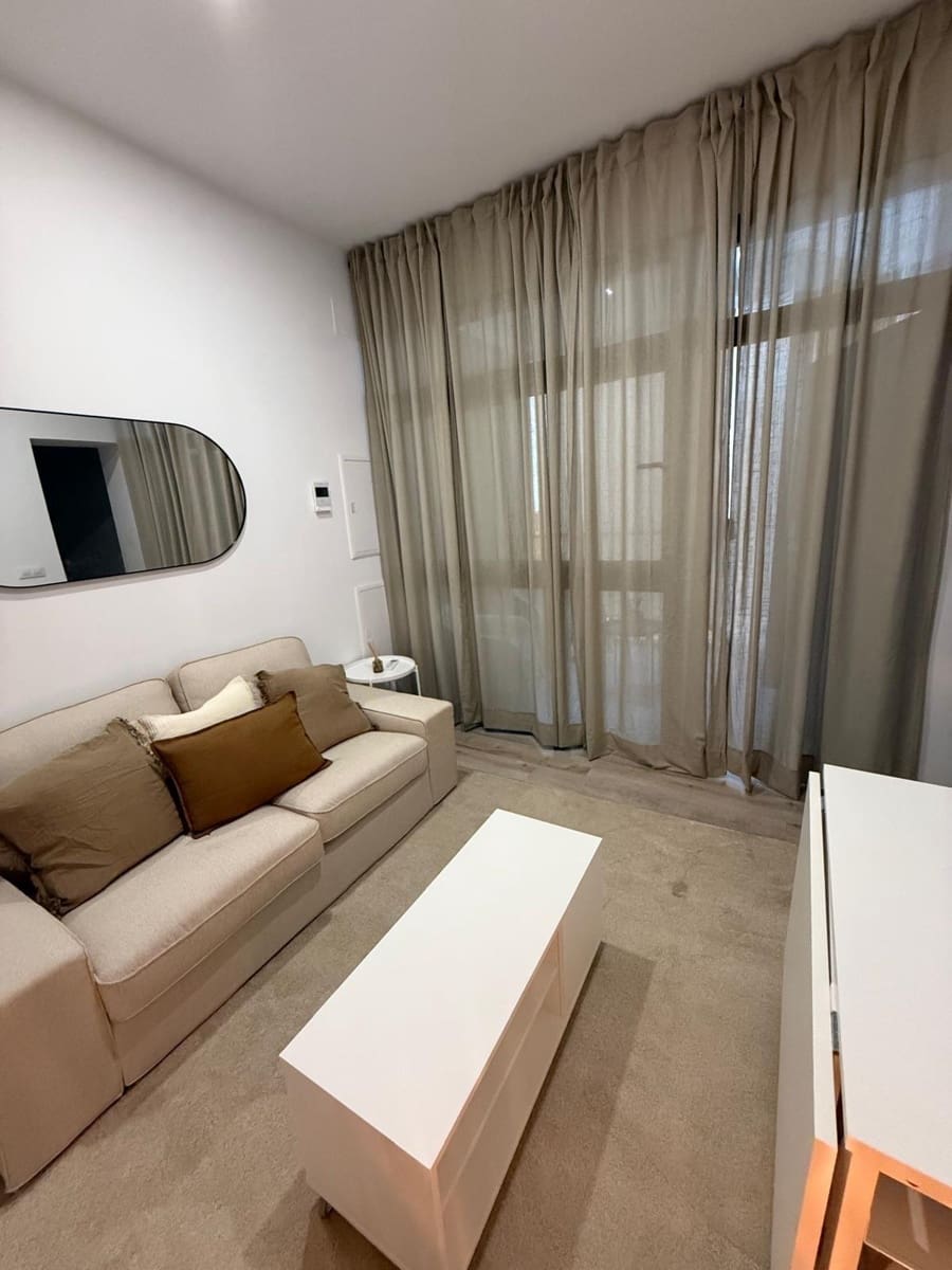 1 bedroom Apartment for sale in Seville city - € 195,000 (Ref: 9367616)