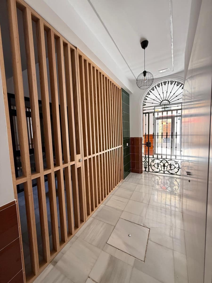 1 bedroom Apartment for sale in Seville city - € 195,000 (Ref: 9367616)