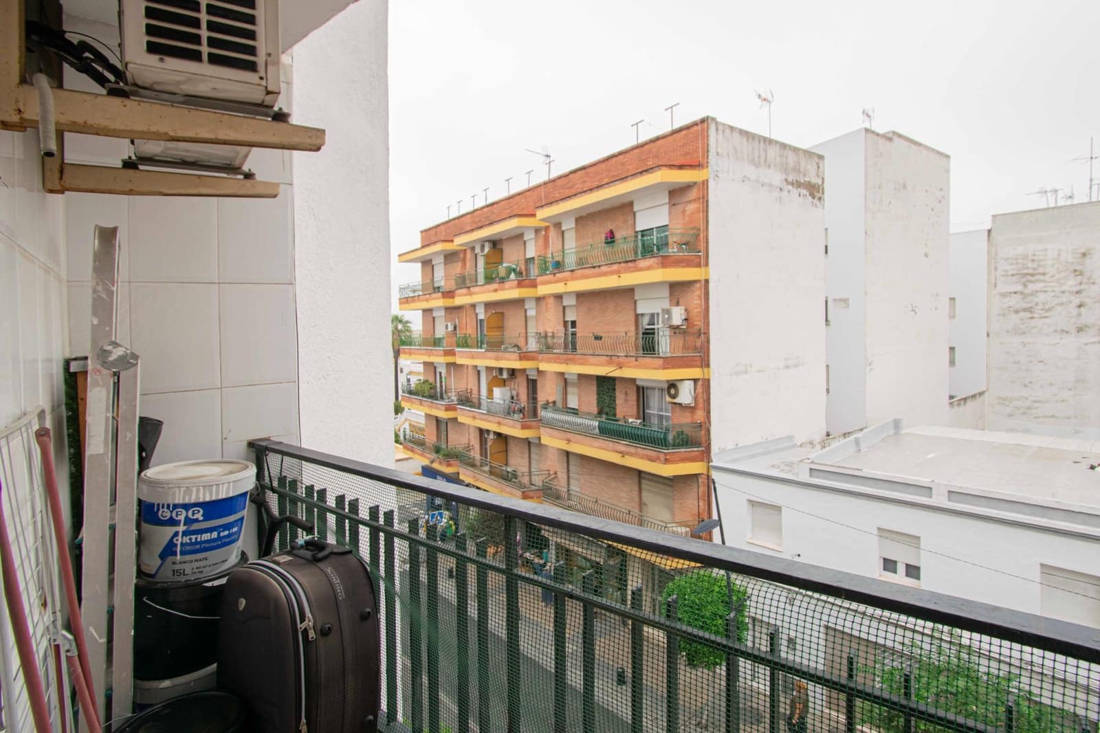 Piso de 2 habitaciones en San Juan de Aznalfarache en venta - 119.000 € (Ref: 9367617)