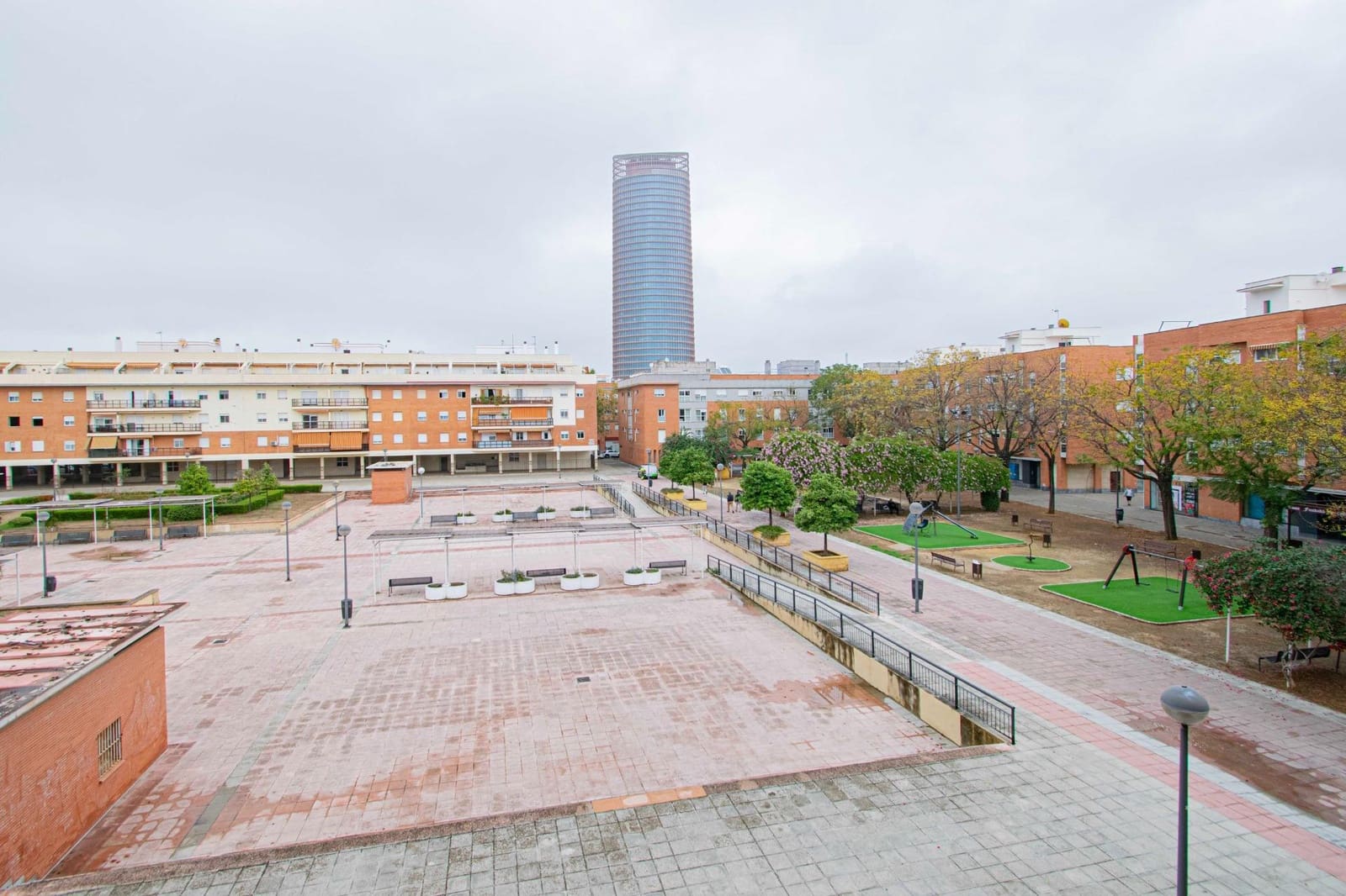 3 bedroom Flat for sale in Seville city with garage - € 519,700 (Ref: 9367618)