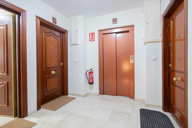 Piso de 3 habitaciones en Sevilla ciudad en venta con garaje - 519.700 € (Ref: 9367618)