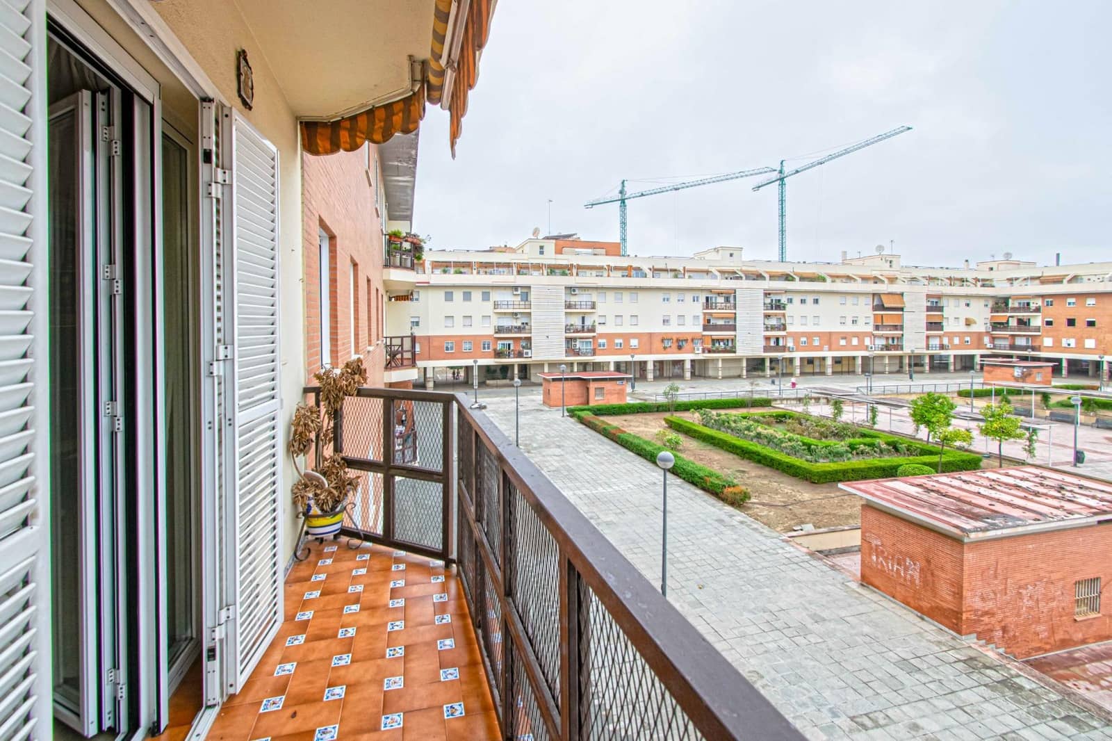 3 Zimmer Wohnung zu verkaufen in Sevilla Stadt mit Garage - 519.700 € (Ref: 9367618)