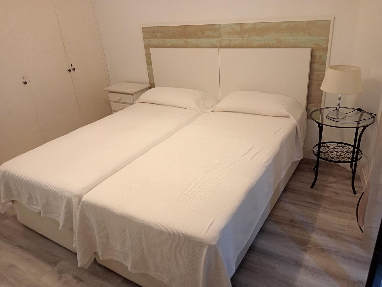 2 soveværelse Lejlighed til leje i Sevilla by - € 1.000 (Ref: 9374200)