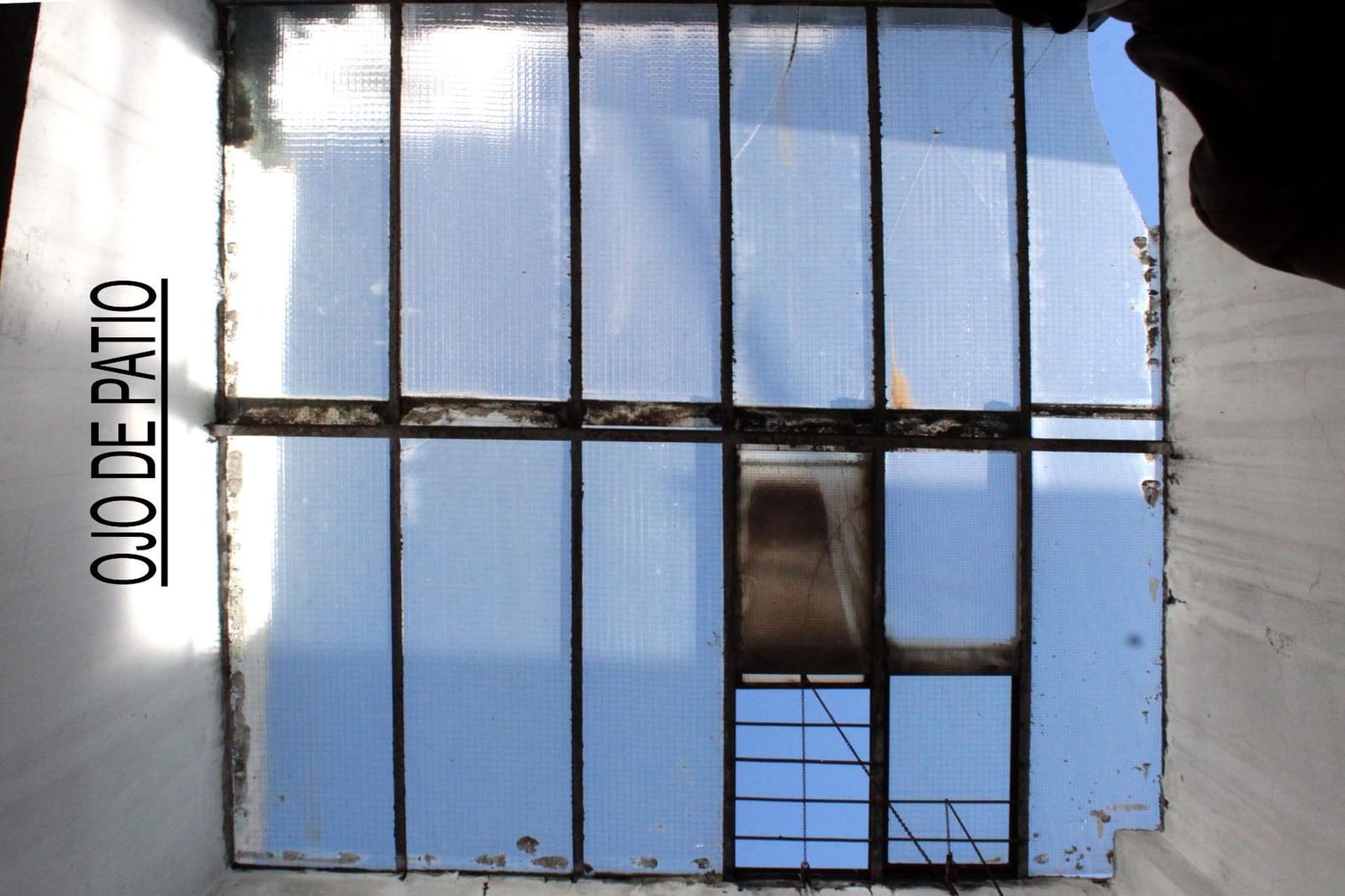 Komercyjne do wynajęcia w Miasto Sewilla z garażem - 2 200 € (Ref: 9374202)