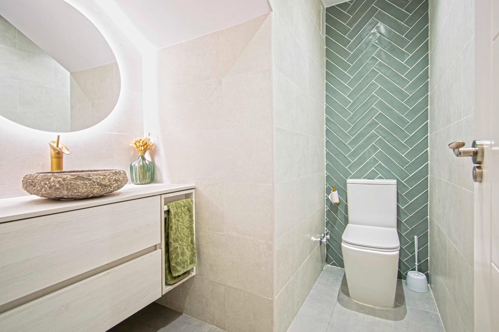 5 slaapkamer Rijtjeshuis te koop in Castilleja de la Cuesta - € 299.500 (Ref: 9374203)