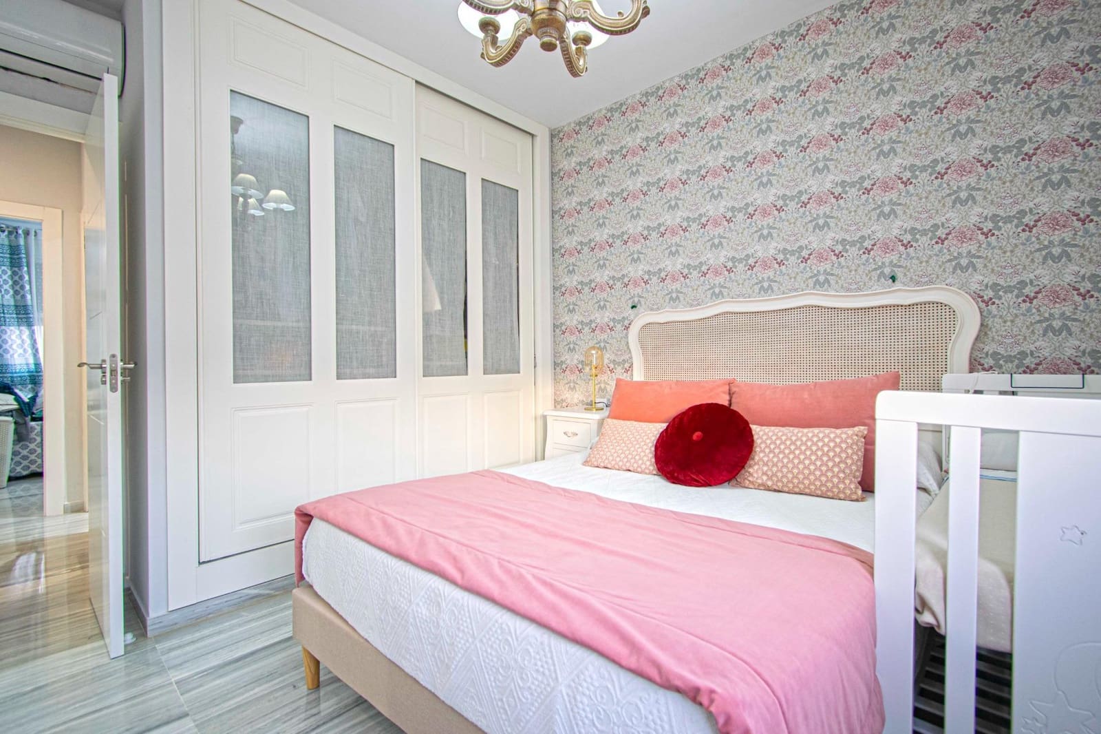 5 slaapkamer Rijtjeshuis te koop in Castilleja de la Cuesta - € 299.500 (Ref: 9374203)