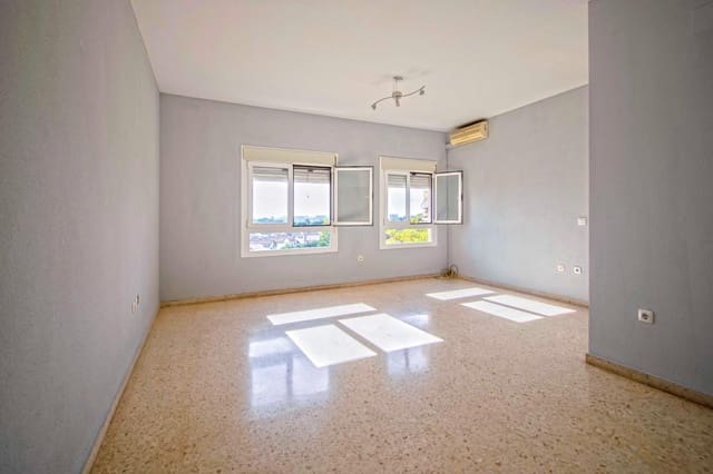 3 quarto Apartamento para venda em Sevilha cidade com garagem - 210 000 € (Ref: 9374205)