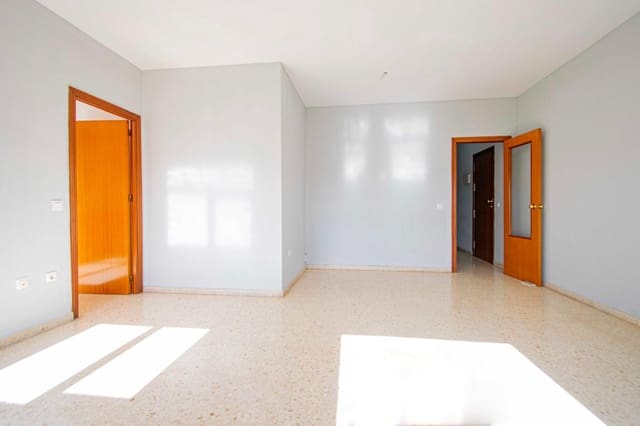 3 quarto Apartamento para venda em Sevilha cidade com garagem - 210 000 € (Ref: 9374205)