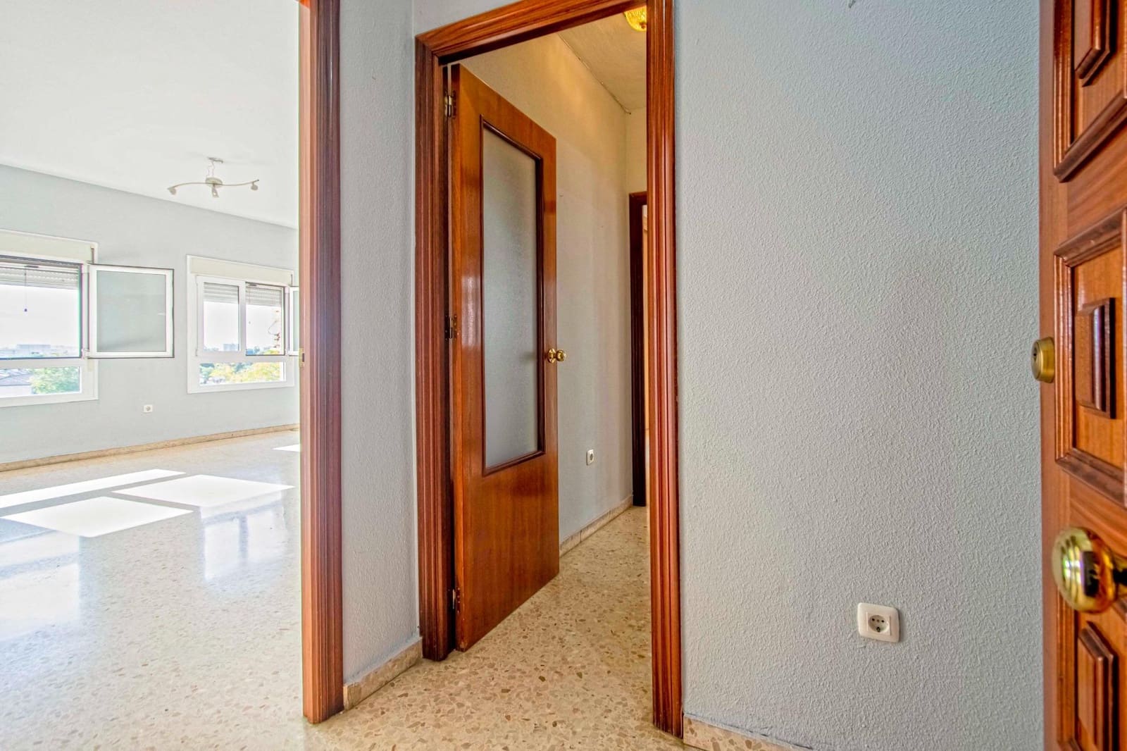 3 quarto Apartamento para venda em Sevilha cidade com garagem - 210 000 € (Ref: 9374205)
