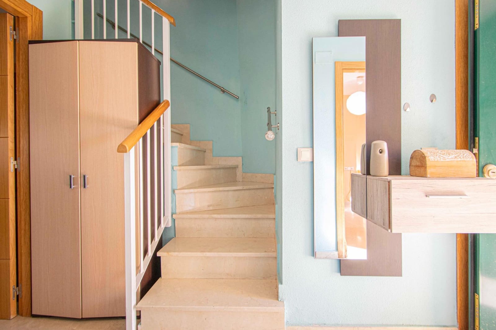 4 sypialnia Dom blizniak na sprzedaż w Alcala de Guadaira z basenem - 420 000 € (Ref: 9374206)