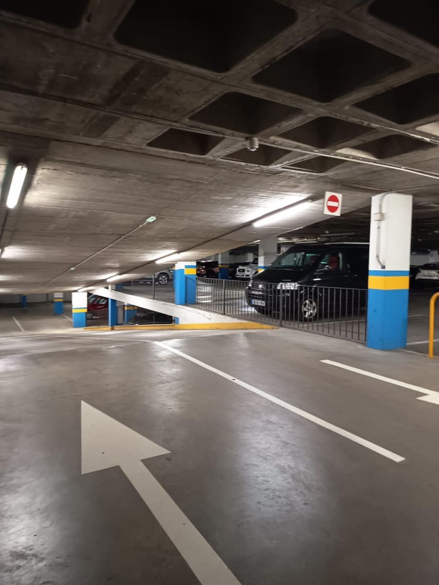 Garagem para venda em Sevilha cidade - 19 000 € (Ref: 9383003)