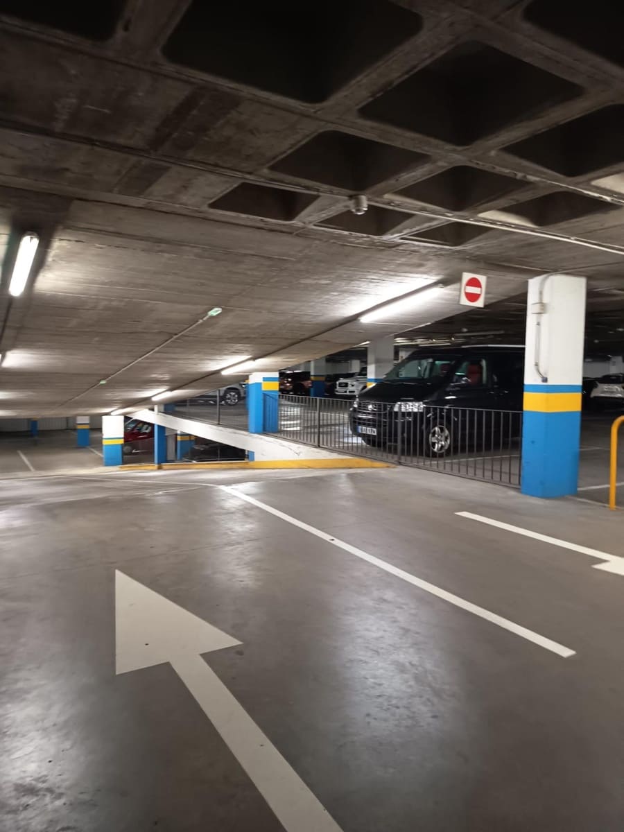 Garagem para venda em Sevilha cidade - 19 000 € (Ref: 9383003)