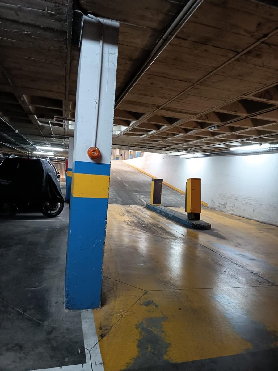 Garagem para venda em Sevilha cidade - 19 000 € (Ref: 9383003)