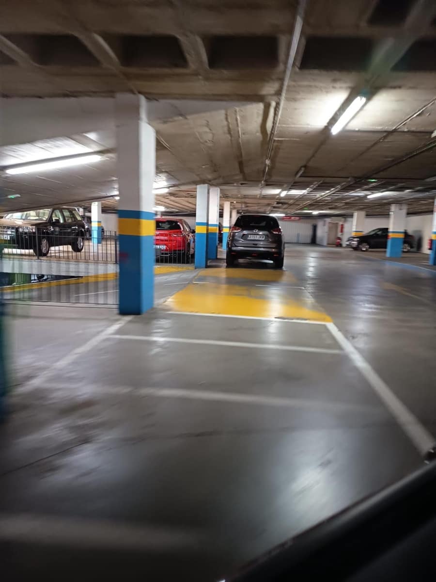 Garagem para venda em Sevilha cidade - 19 000 € (Ref: 9383003)