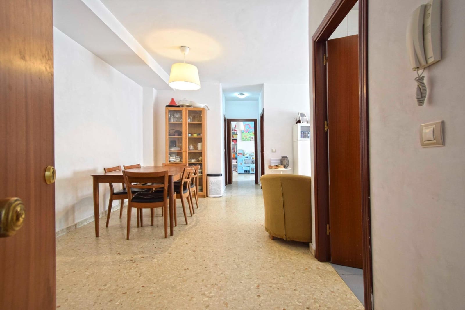 2 soverom Leilighet til salgs i Sevilla by med garasje - € 234 000 (Ref: 9383004)