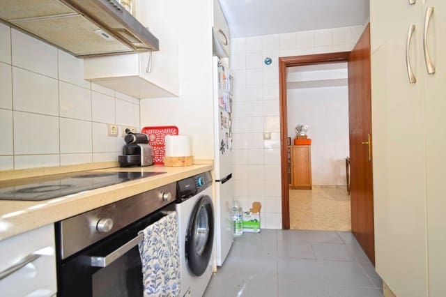 2 soverom Leilighet til salgs i Sevilla by med garasje - € 234 000 (Ref: 9383004)