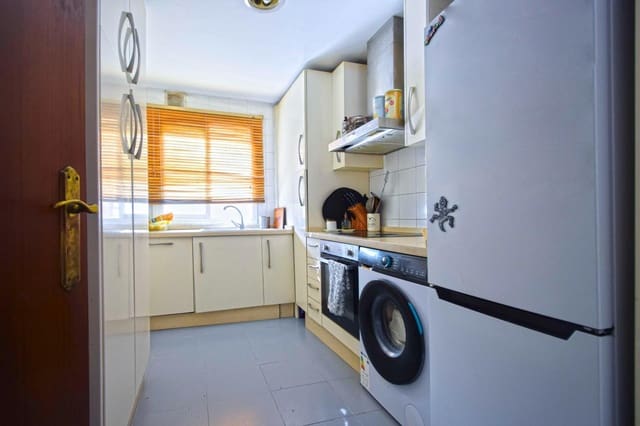 2 soverom Leilighet til salgs i Sevilla by med garasje - € 234 000 (Ref: 9383004)