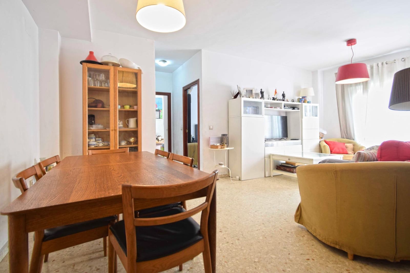 2 soverom Leilighet til salgs i Sevilla by med garasje - € 234 000 (Ref: 9383004)