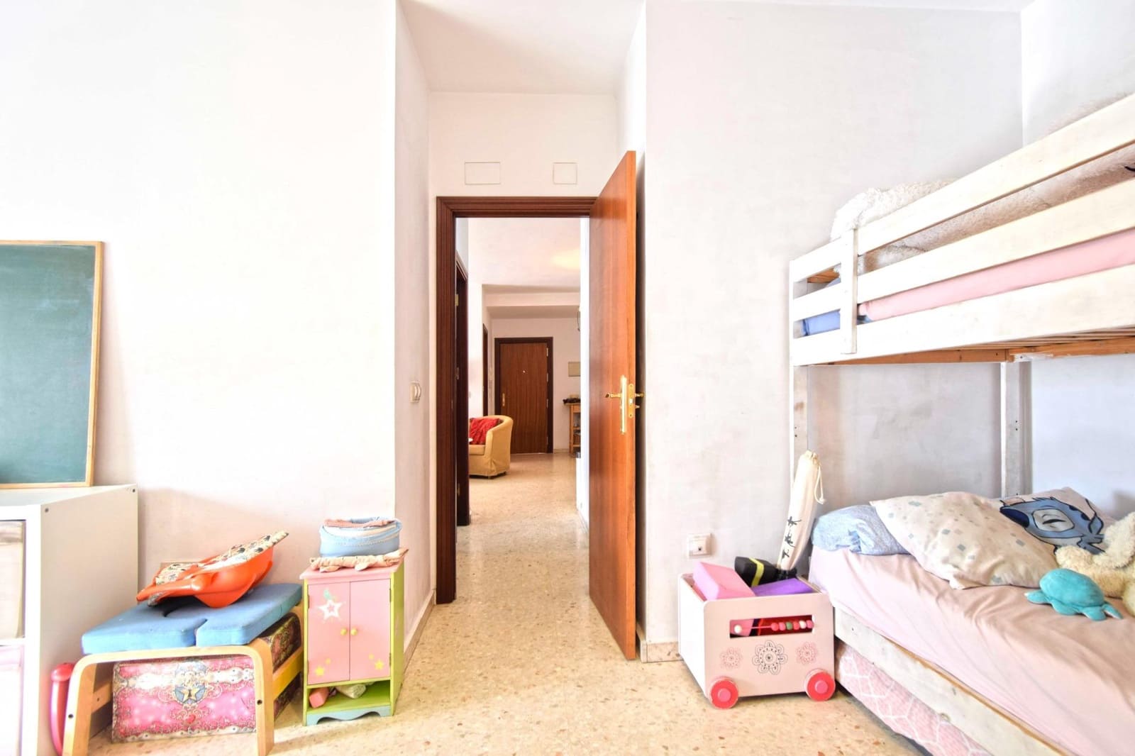 2 soverom Leilighet til salgs i Sevilla by med garasje - € 234 000 (Ref: 9383004)