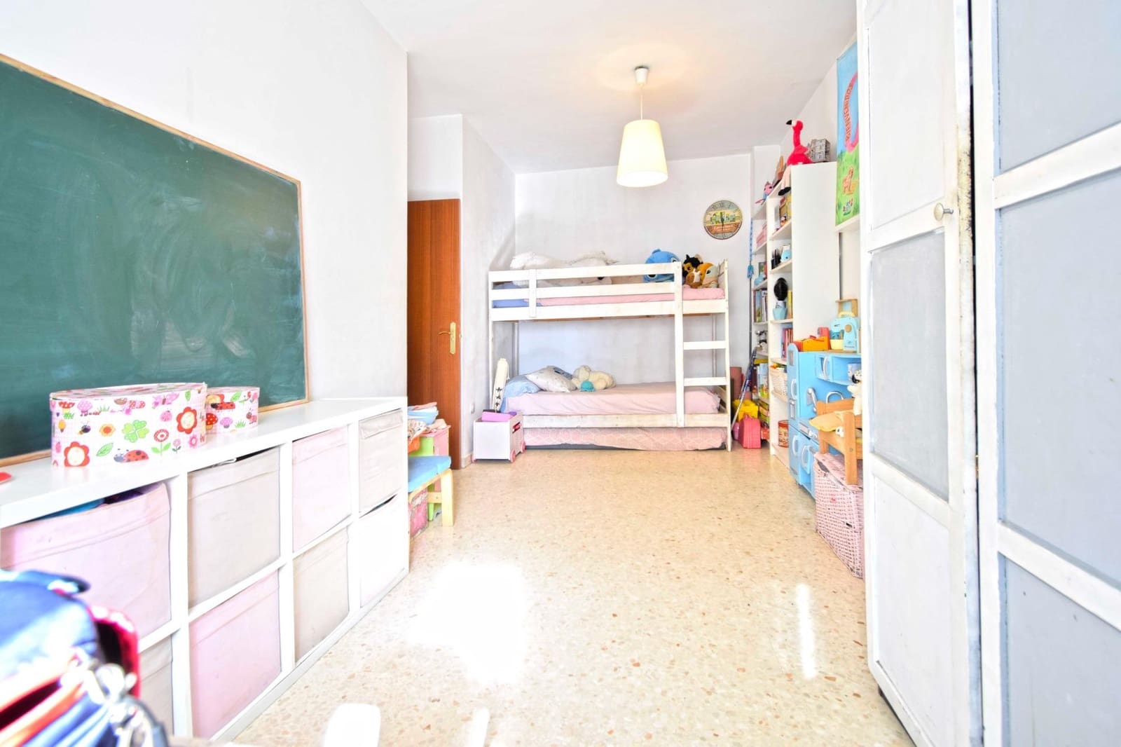 2 soverom Leilighet til salgs i Sevilla by med garasje - € 234 000 (Ref: 9383004)